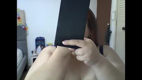 Snapshot of alesia_jones01 chatting on March 19, 6:28 am Alesia jones01 online show from March 19, 6:28 am
