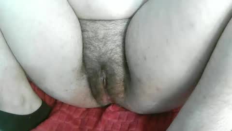 Snapshot of alesialux chatting on February 23, 9:50 am Alesia online show from February 23, 9:50 am