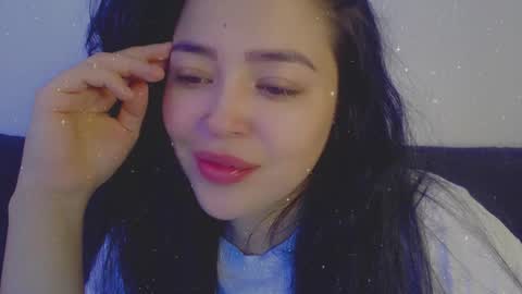 Snapshot of aleska__bell chatting on February 1, 4:54 pm Aleska online show from February 1, 4:54 pm