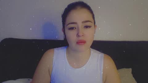 Snapshot of aleska__bell chatting on February 5, 3:52 pm Aleska online show from February 5, 3:52 pm