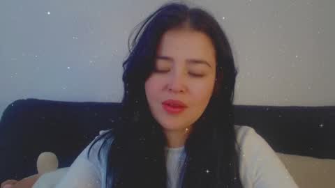 Snapshot of aleska__bell chatting on February 10, 3:21 pm Aleska online show from February 10, 3:21 pm