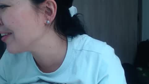 Snapshot of aleska__bell chatting on September 13, 3:23 pm Aleska online show from September 13, 3:23 pm