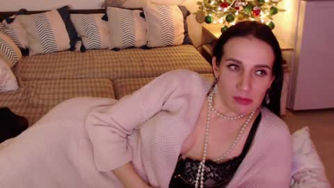 Sandra online show from December 29, 8:04 pm