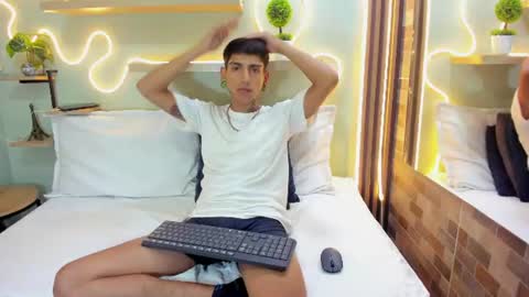 Alessandro  online show from July 9, 12:48 am