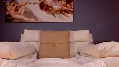 Snapshot of alessandro_duty chatting on March 22, 9:40 pm Alessandro INDEPENDENT MODEL online show from March 22, 9:40 pm