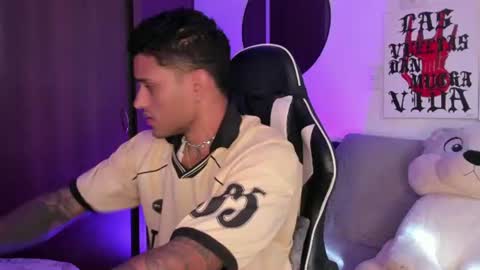 Alessandro Vanni online show from June 29, 1:44 pm