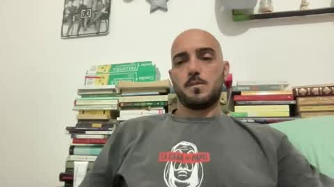 Snapshot of alessandromori91 chatting on May 9, 11:10 pm alessandromori91 online show from May 9, 11:10 pm