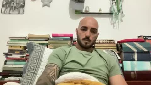 Snapshot of alessandromori91 chatting on May 14, 9:10 pm alessandromori91 online show from May 14, 9:10 pm