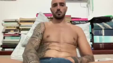Snapshot of alessandromori91 chatting on June 29, 9:04 pm alessandromori91 online show from June 29, 9:04 pm