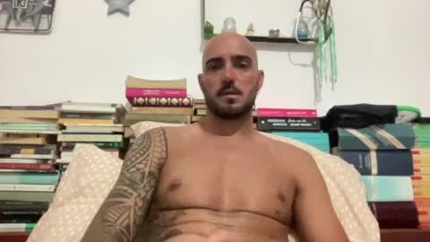 Snapshot of alessandromori91 chatting on July 29, 8:29 pm alessandromori91 online show from July 29, 8:29 pm
