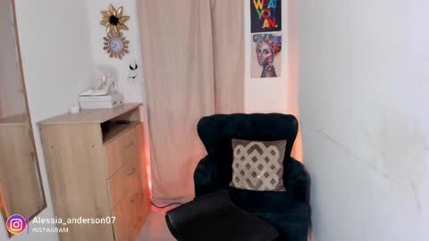 Snapshot of alessia_anderson07 chatting on March 6, 2:19 am Yy online show from March 6, 2:19 am