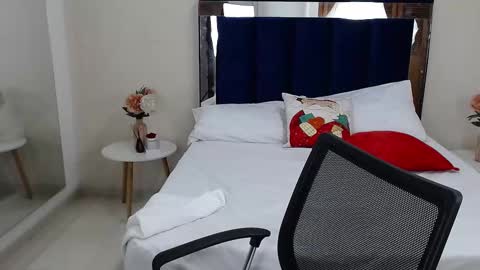 ALESSIA online show from December 3, 3:22 pm