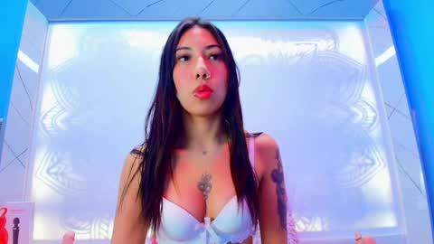 Alessia Clarky online show from May 10, 1:44 am