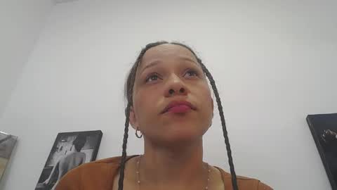   online show from May 11, 2:45 pm