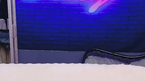 alessiacroft online show from July 14, 4:06 am