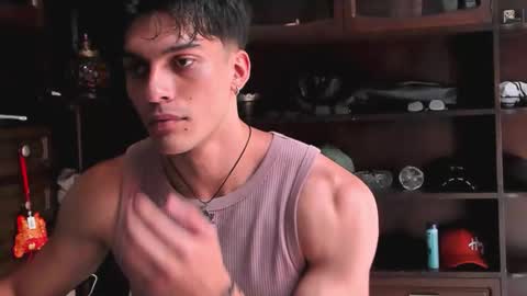 alessio Vale online show from March 12, 6:47 pm