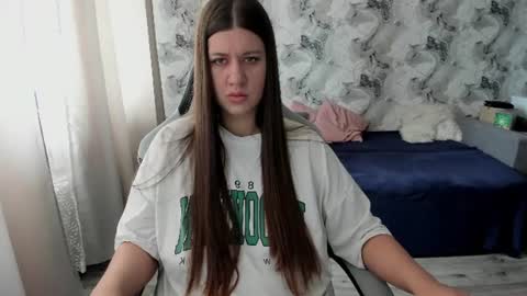 Aletta Oushen online show from July 10, 8:07 am