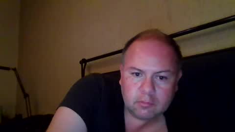 Snapshot of aleveg__101 chatting on June 19, 4:28 am aleveg__101 online show from June 19, 4:28 am
