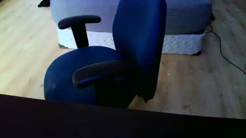 Snapshot of alex42696969 chatting on September 12, 4:12 am alex42696969 online show from September 12, 4:12 am