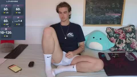 Alex83530 online show from May 8, 7:36 am