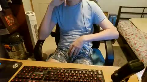 Snapshot of alex97420 chatting on November 13, 7:46 pm Alex online show from November 13, 7:46 pm