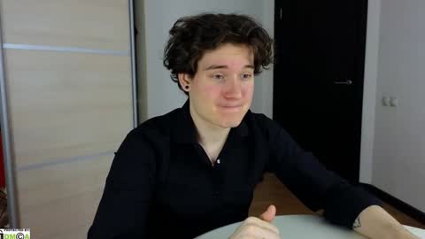 FAVORITE online show from December 5, 12:08 am