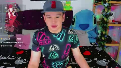 alex_hot2323 online show from April 2, 5:10 pm