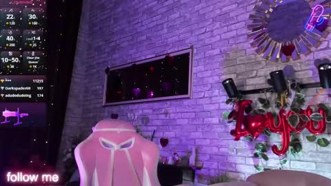 Snapshot of alex_howell chatting on March 10, 11:49 pm alex_howell online show from March 10, 11:49 pm