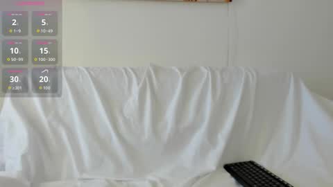 alex_hunt_ online show from March 16, 12:42 pm