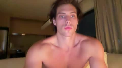 Alex Stone online show from May 4, 12:28 am