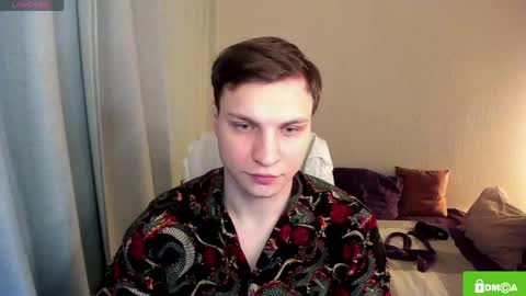 alex_milson online show from April 3, 8:29 pm