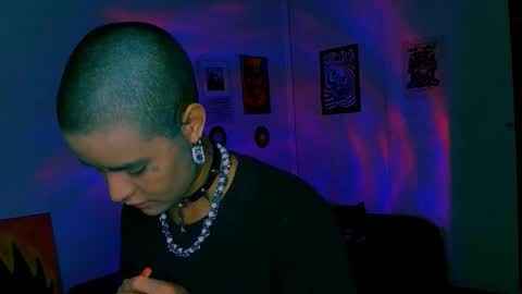 Alex online show from February 11, 11:32 pm