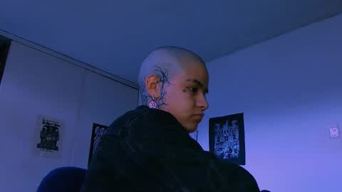 Alex online show from February 17, 9:10 pm