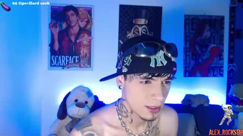 Snapshot of alex_rockstar chatting on May 3, 11:22 pm online show from May 3, 11:22 pm