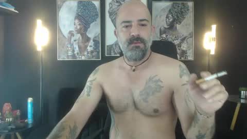 Alex Saints online show from May 2, 10:31 am