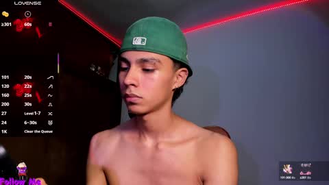 Snapshot of alex_sweet_69 chatting on September 9, 8:14 am Alex online show from September 9, 8:14 am