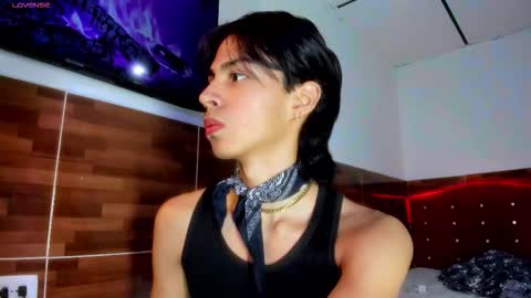 Snapshot of alex_sweet_69 chatting on March 10, 6:40 am Alex online show from March 10, 6:40 am