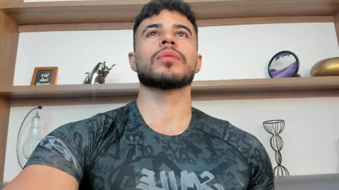 alex_wolf05 online show from March 30, 4:30 pm