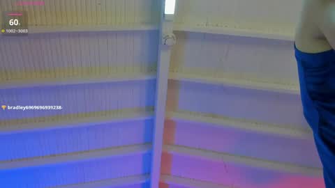 alex_wolf05 online show from May 23, 7:51 pm