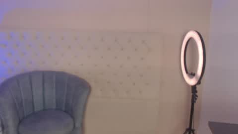 alexa__11 online show from June 22, 12:24 pm