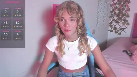 Snapshot of alexa_cutee chatting on January 27, 3:37 am Dani online show from January 27, 3:37 am