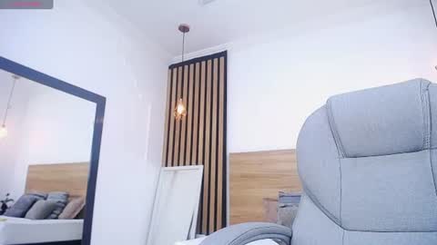 Alexa Forbes online show from July 9, 2:48 am