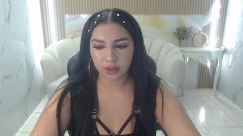 Snapshot of alexa_s1 chatting on May 8, 8:47 pm Alexa online show from May 8, 8:47 pm