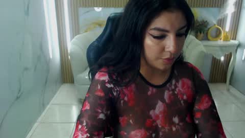 Snapshot of alexa_s1 chatting on May 23, 8:02 pm Alexa online show from May 23, 8:02 pm