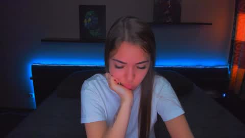 angel online show from April 17, 12:46 am