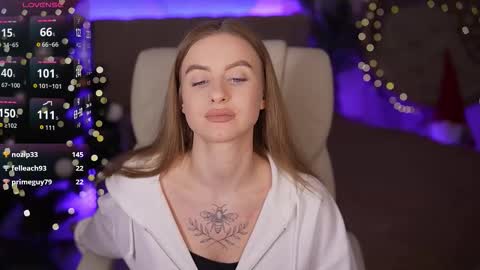 alexafleur online show from January 17, 2:11 pm