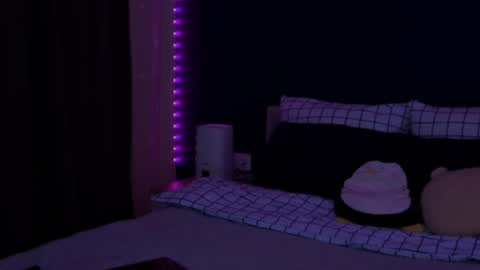 Snapshot of alexamason chatting on June 14, 2:57 am Alexa Mason online show from June 14, 2:57 am