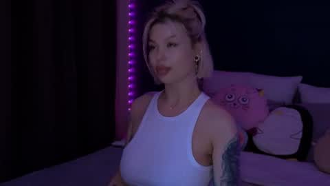 Snapshot of alexamason chatting on July 3, 1:56 am Alexa Mason online show from July 3, 1:56 am