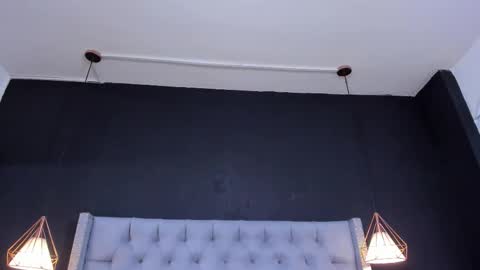 Snapshot of alexamora__ chatting on September 26, 11:47 am C A M I L A online show from September 26, 11:47 am