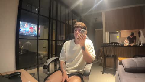 Snapshot of alexanddani chatting on January 12, 12:39 am Alex Dani online show from January 12, 12:39 am